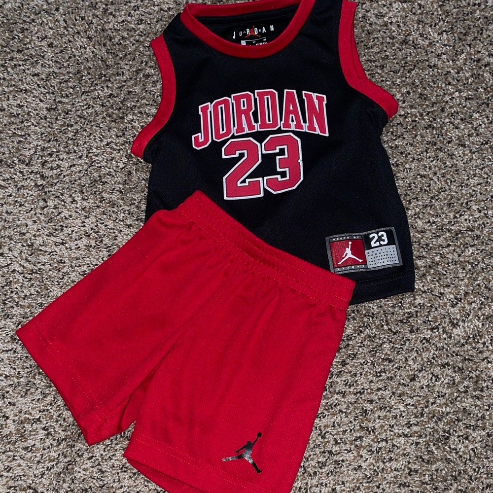 Jordan Kids' Black and Red Jersey Set